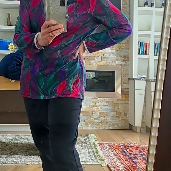 Long sleeve multicolored jewel toned women's top. MissLook, size large. - Picture 5 of 8